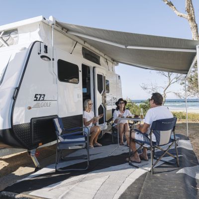 Caravan Image Stay 4, Pay 3